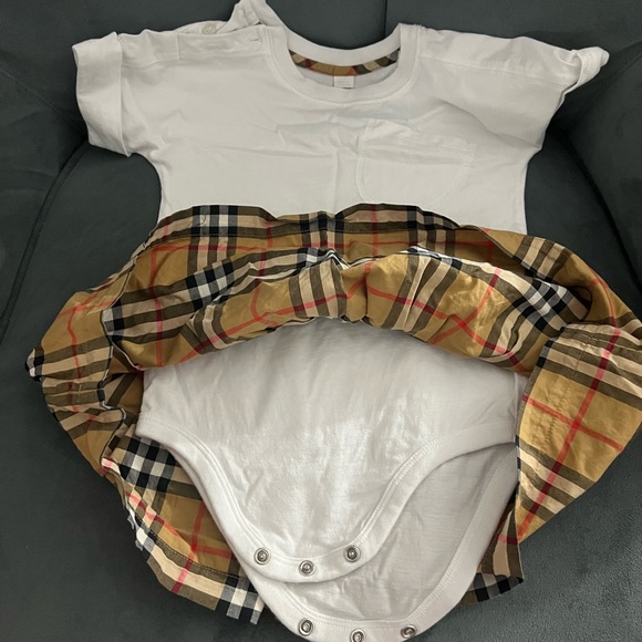 Authentic Burberry Onesie dress - Picture 2 of 6